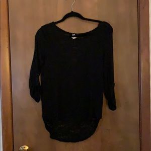 Black 3/4 sleeve shirt with lace back.